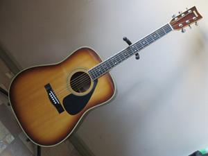 Yamaha FG-300S